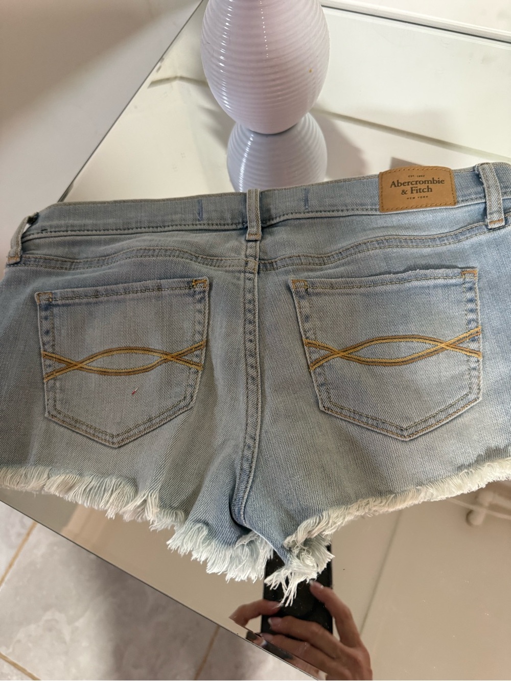 Abercrombie & Fitch Light Blue Frayed Denim Shorts - Picture 3 of 3
